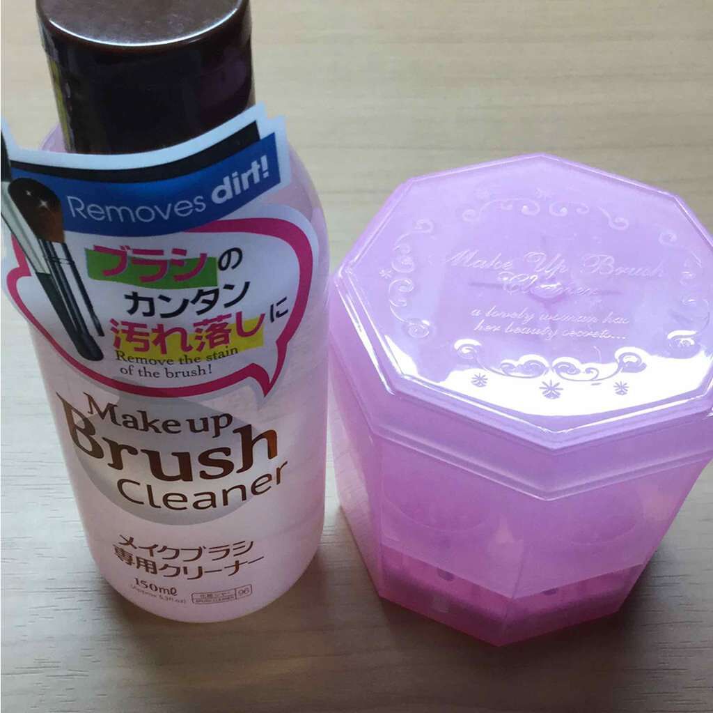 メイクブラシクリーナー/DAISO/その他化粧小物を使ったクチコミ(1枚目)