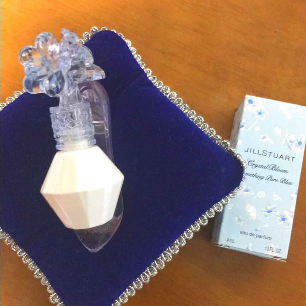 クリスタルブルーム サムシングピュアブルー オードパルファン/JILL STUART/香水(レディース)を使ったクチコミ(1枚目)