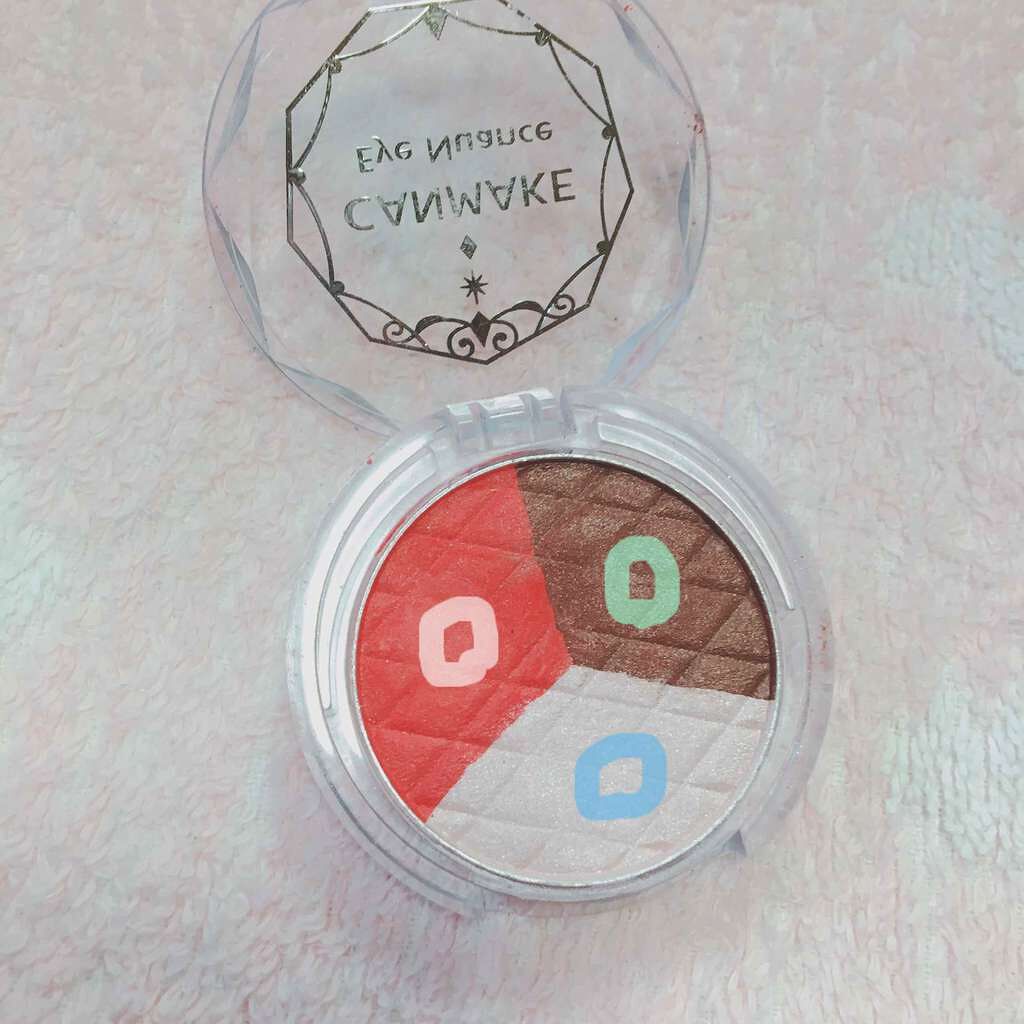 クリームアイシャドウ(旧)/ドーリーウインク/ジェル・クリームアイシャドウを使ったクチコミ(2枚目)