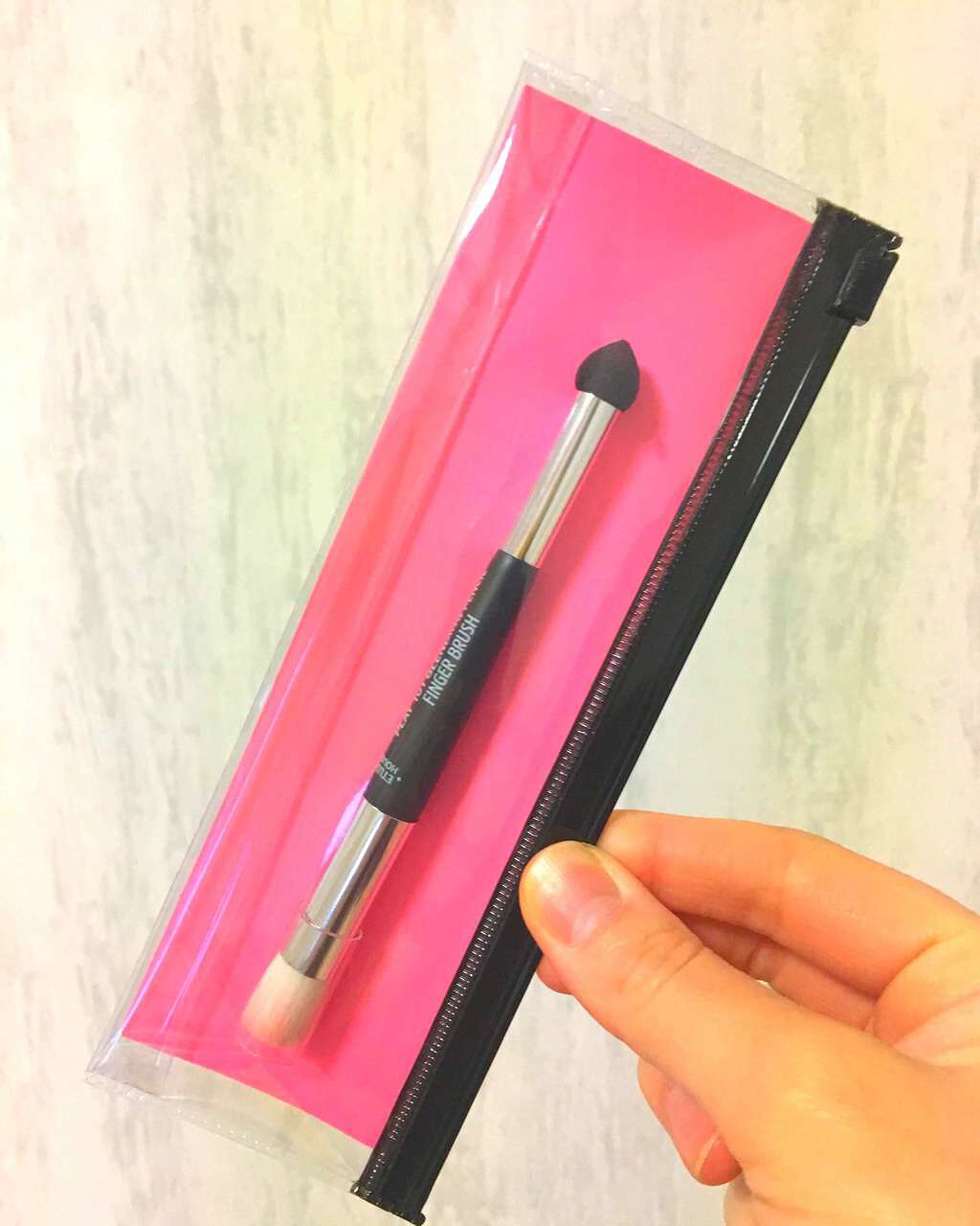 プレイ101 ブレンディングペンシル フィンガーブラシ/ETUDE/メイクブラシを使ったクチコミ（1枚目）