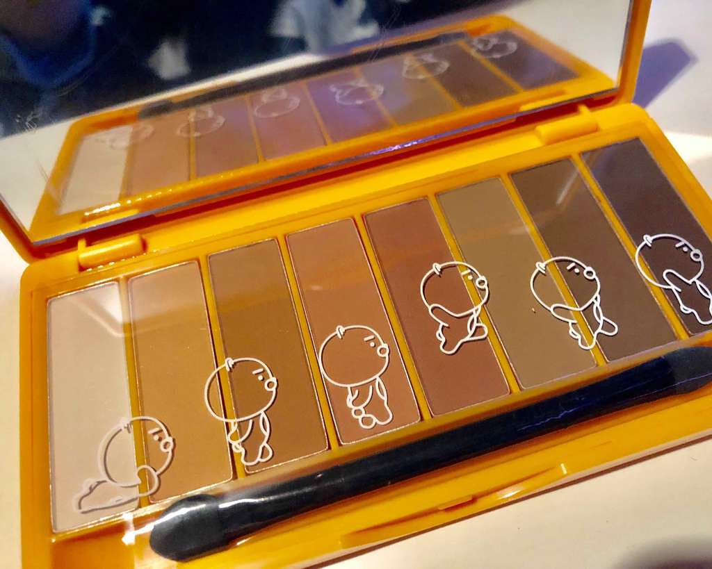 コカコーラ モノ ポップ アイズ/THE FACE SHOP/アイシャドウパレットを使ったクチコミ（2枚目）