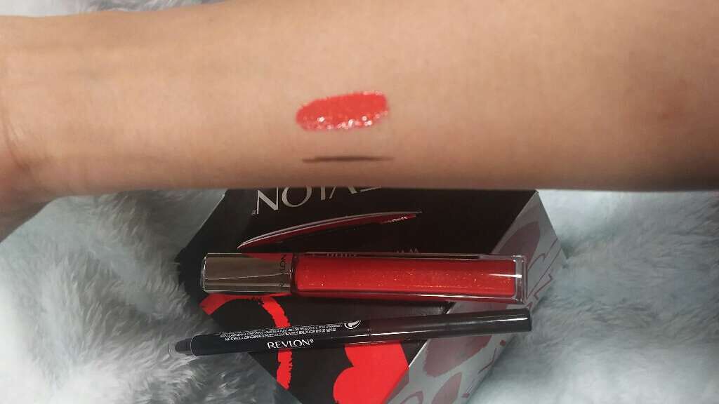 フォトレディ エアブラッシュ エフェクト メイクアップ/REVLON/リキッドファンデーションを使ったクチコミ(4枚目)