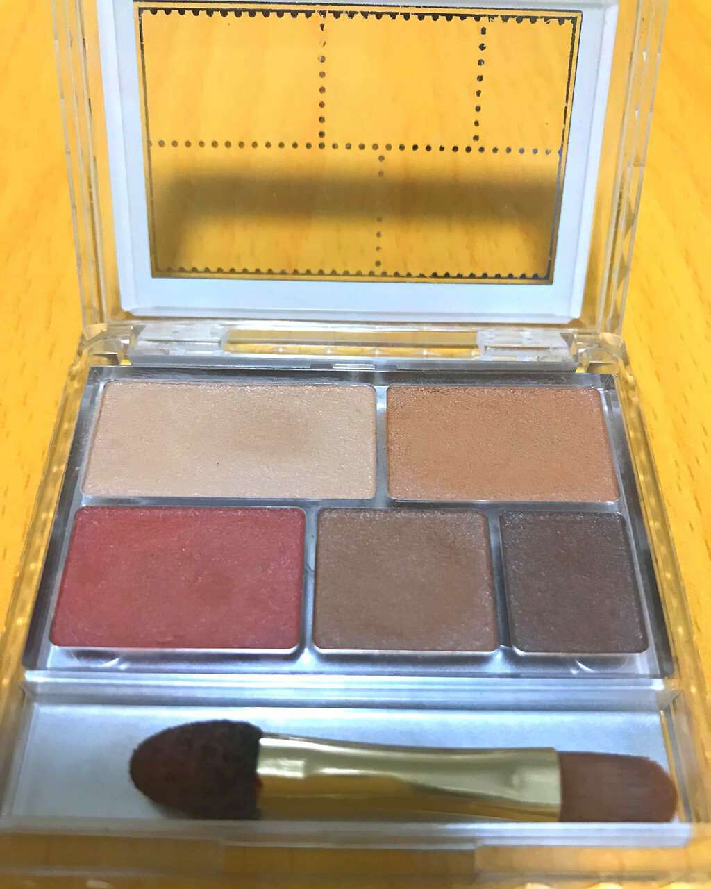 パーフェクトマルチアイズ/キャンメイク/アイシャドウパレットを使ったクチコミ(2枚目)