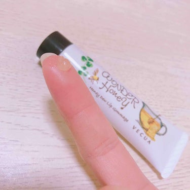 VECUA Honey ワンダーハニー 唇とろ蜜ゴマージュのクチコミ「🍯べキュアハニー🍯というお店の🐝ワンダーハニー🐝というカテゴリーの中の商品です✨

ワンダーハ.....」（2枚目）