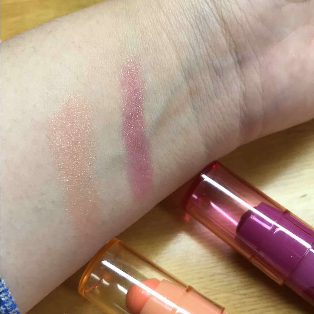 キス バーム/REVLON/口紅を使ったクチコミ（2枚目）