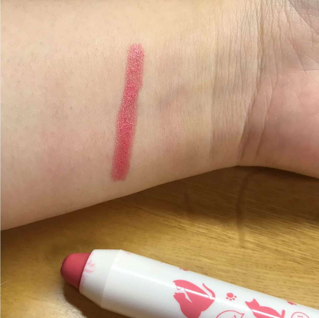 クリーミークレヨンリップ/ettusais/口紅を使ったクチコミ（2枚目）