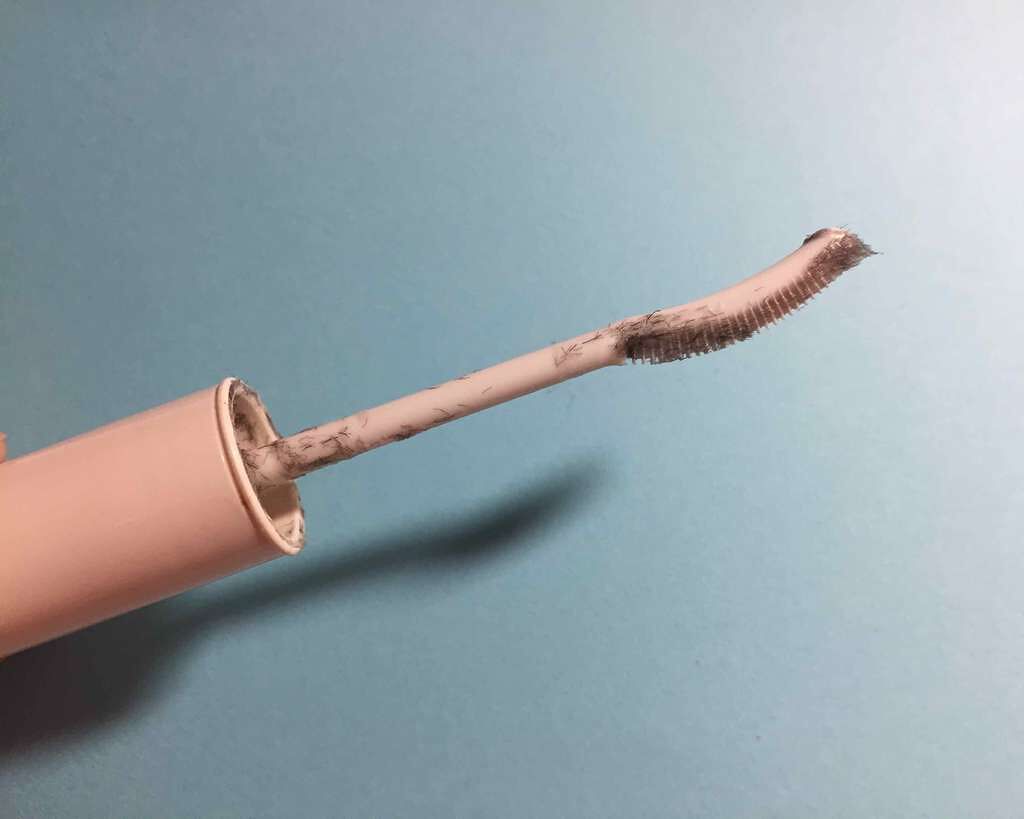 ラッシュボーン ブラックファイバーイン/MAJOLICA MAJORCA/マスカラ下地を使ったクチコミ(2枚目)