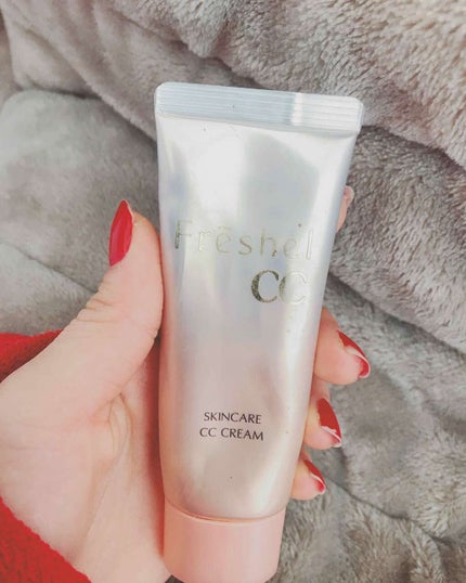 フレッシェル CCクリームのクチコミ「一本で保湿効果が高いです
一年前ぐらいから使っており冬場の乾燥対策に向いています!
水溶性なの.....」(1枚目)