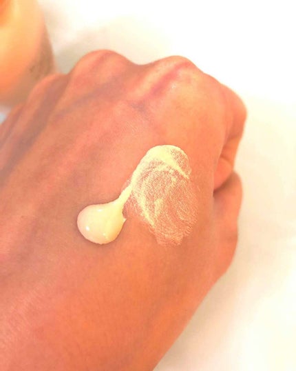 モイスチュアライジング ファンデーション プライマー S/PAUL & JOE BEAUTE/化粧下地を使ったクチコミ(3枚目)