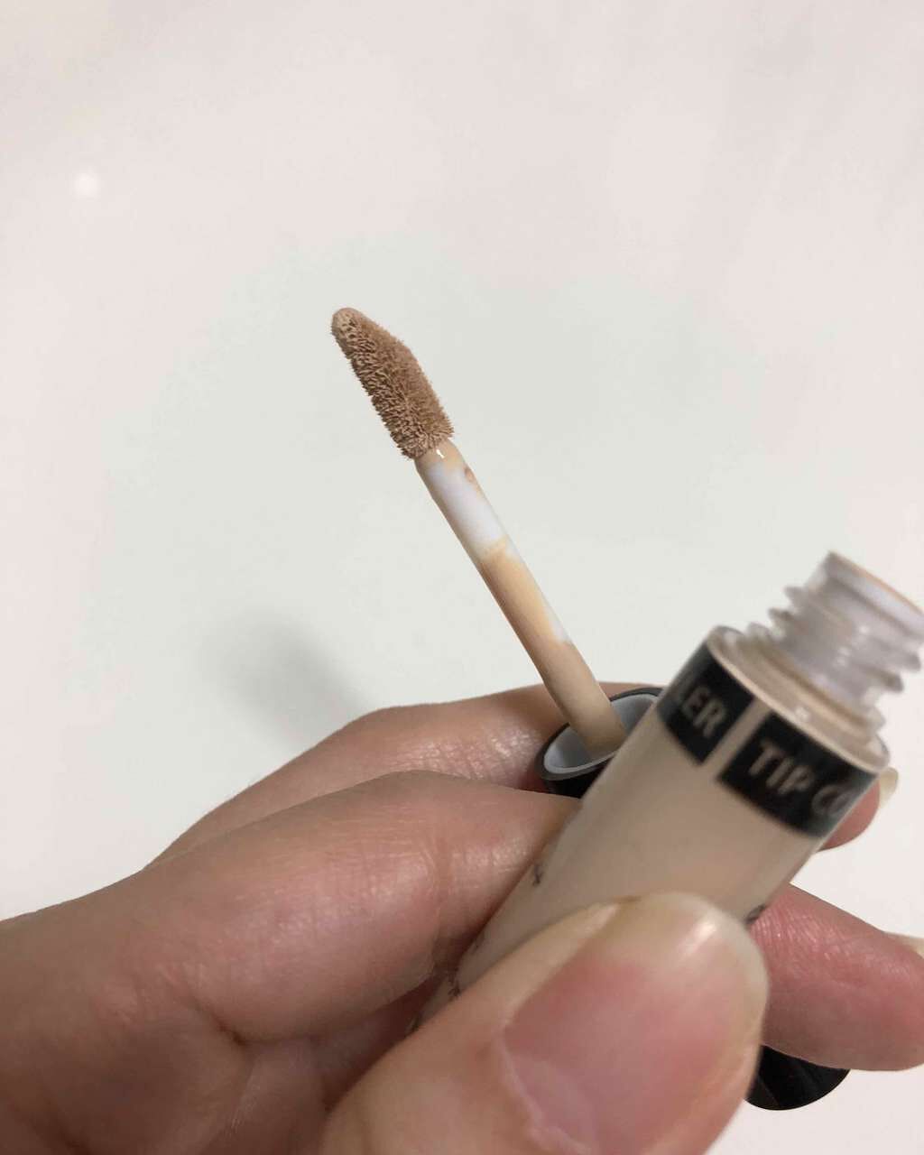 カバーパーフェクション チップコンシーラー/the SAEM/リキッドコンシーラーを使ったクチコミ(2枚目)