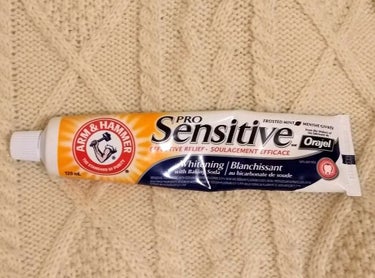 
✨白い歯に✨

ARM & HAMMER Pro Sensitive という歯磨き粉です。

重曹で有名なARM & HAMMER から歯磨き粉が出ているということで購入してみました😊

もちろんこの