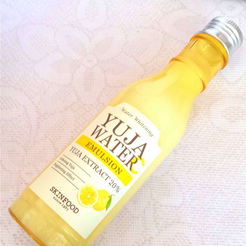 SKINFOOD ゆず ウォーターC エマルジョンのクチコミ「#スキンフード の乳液！
#しっとり しますが、#ベタつかない 😉❤️❤️

香りもゆずの香り.....」（1枚目）