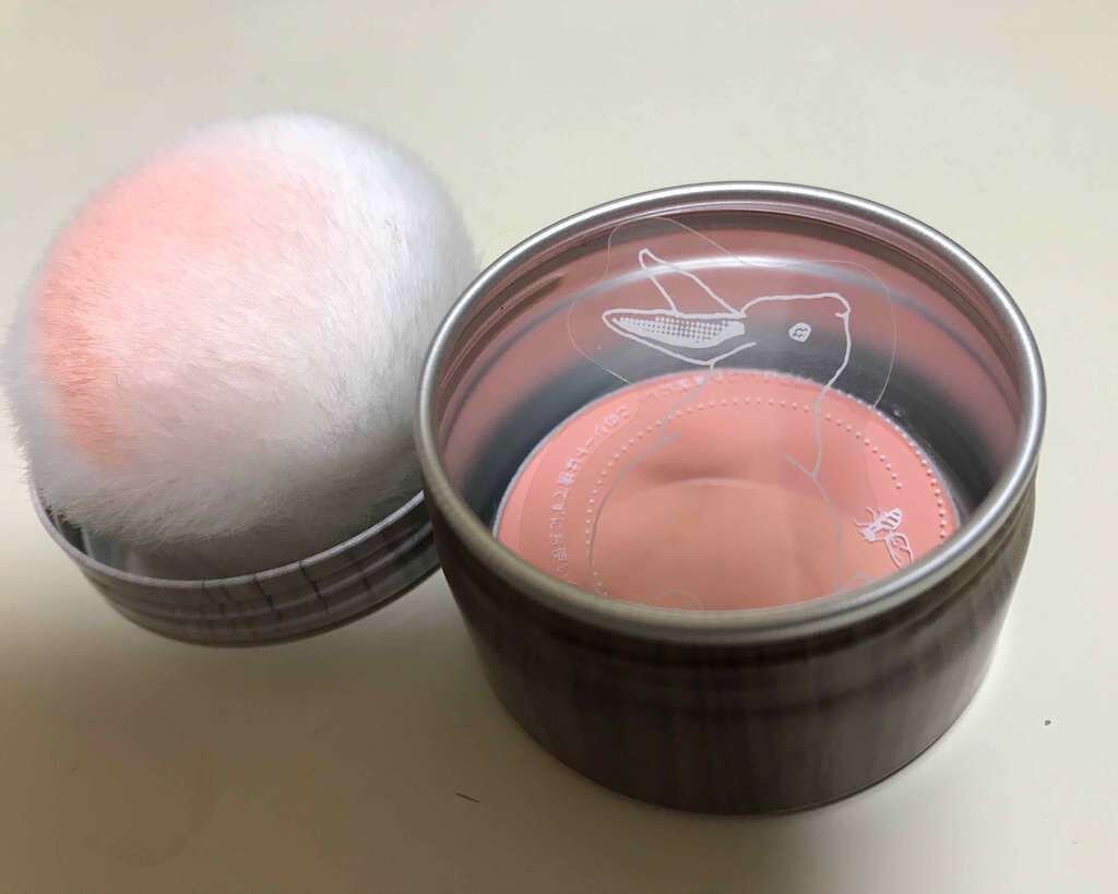 ワンダーハニー 蜜頬ポンポンチーク/VECUA Honey/パウダーチークを使ったクチコミ(3枚目)