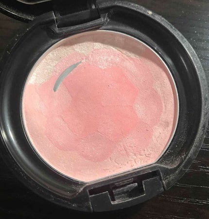 デザイニングパフチーク/AUBE/パウダーチークを使ったクチコミ(4枚目)