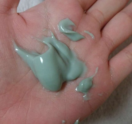 Prédia プレディア スパ・エ・メール ファンゴ W クレンズのクチコミ「*プレディア スパ・エ・メール ファンゴ W クレンズ*
サンプルを頂いたのでレビューしたい.....」(2枚目)