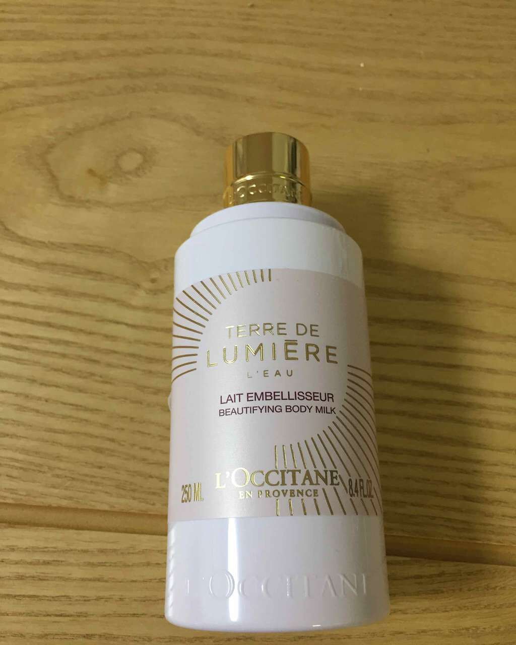 テール ド ルミエール ハンドクリーム/L'OCCITANE/ハンドクリームを使ったクチコミ(1枚目)