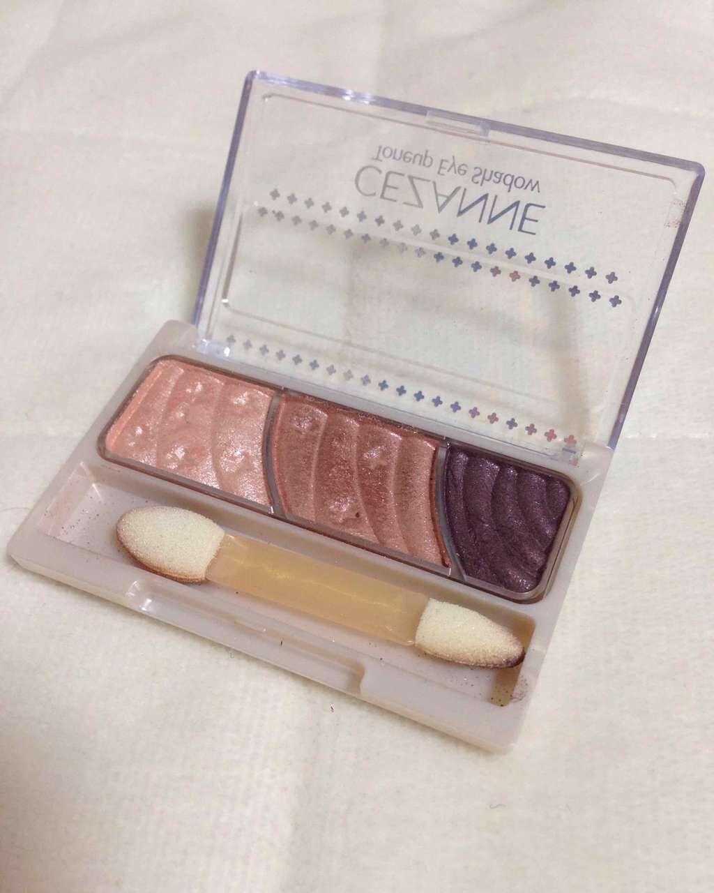 トーンアップアイシャドウ/CEZANNE/アイシャドウパレットを使ったクチコミ(2枚目)