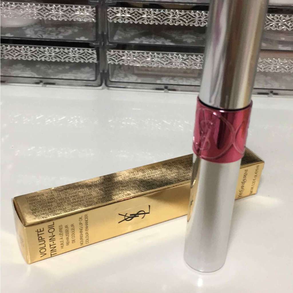 ヴォリュプテ ティントインオイル/YVES SAINT LAURENT BEAUTE/リップグロスを使ったクチコミ(1枚目)
