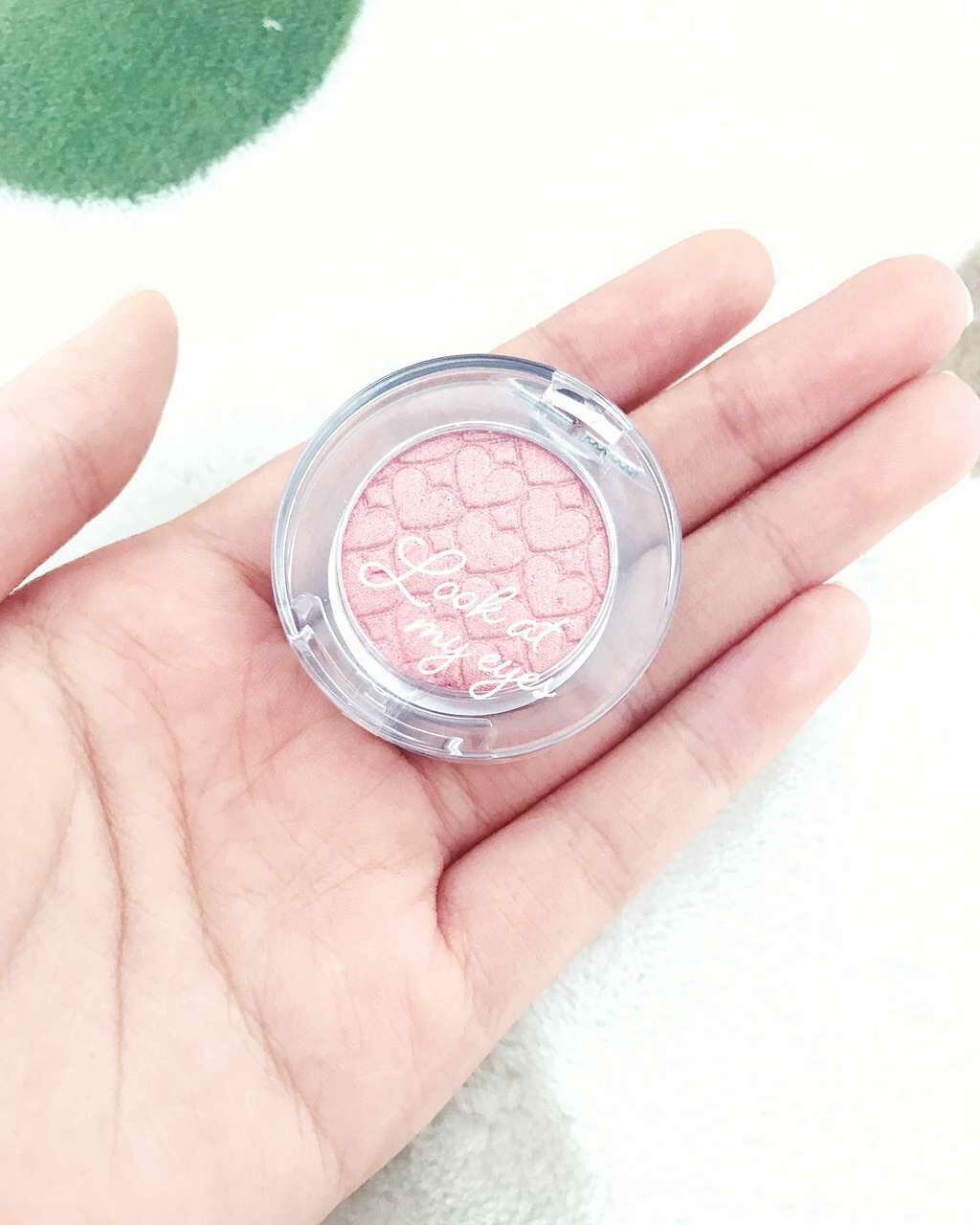 ルックアット マイアイジュエル/ETUDE/単色アイシャドウを使ったクチコミ(2枚目)