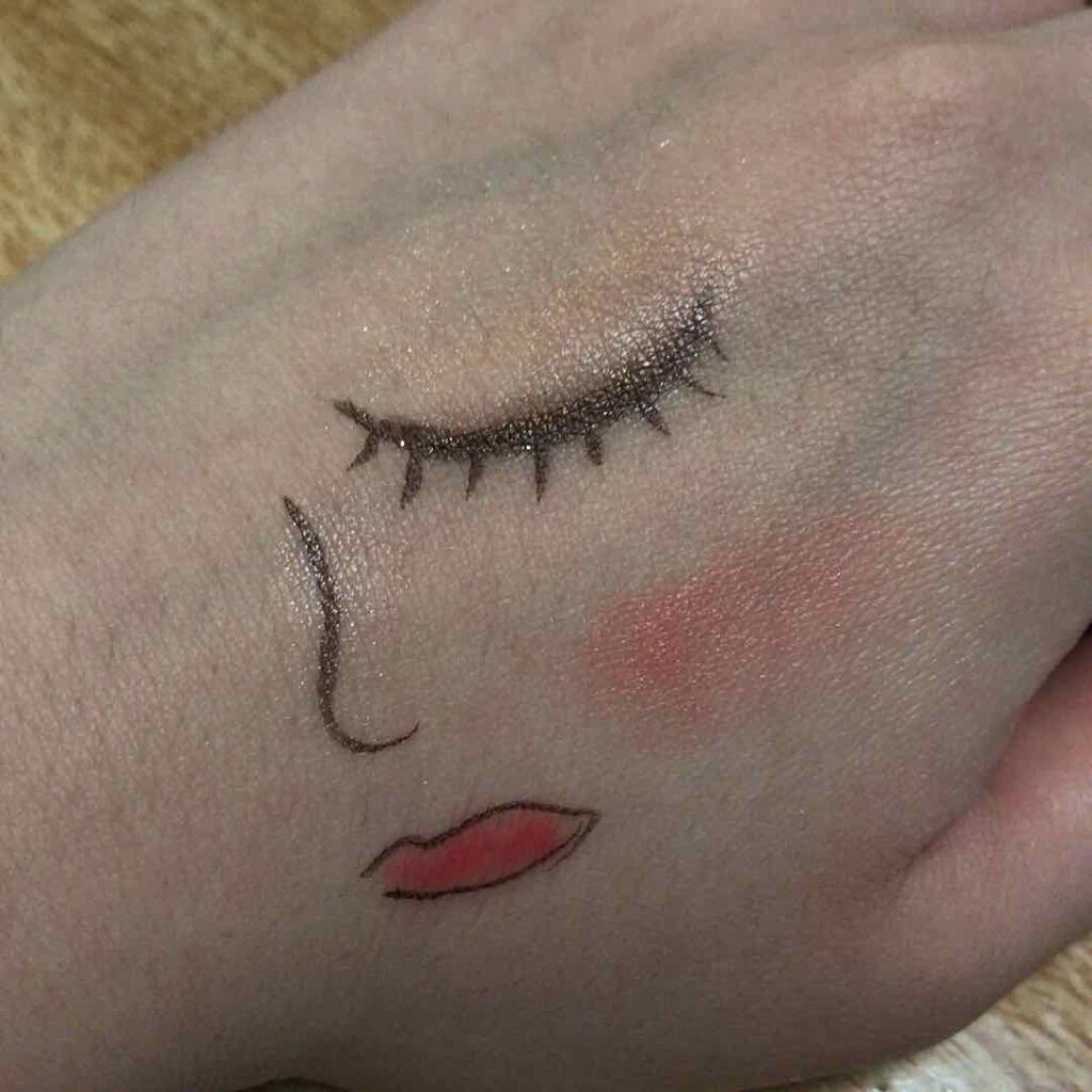 リップケアオイル/excel/リップグロスを使ったクチコミ(2枚目)