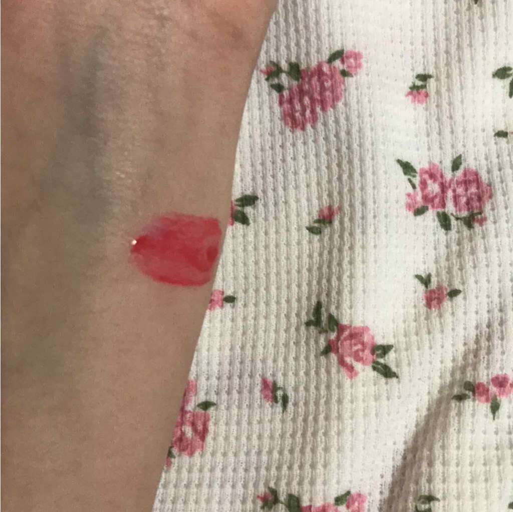 ディアダーリン ウォータージェルティント （アイスティント）/ETUDE/口紅を使ったクチコミ（3枚目）