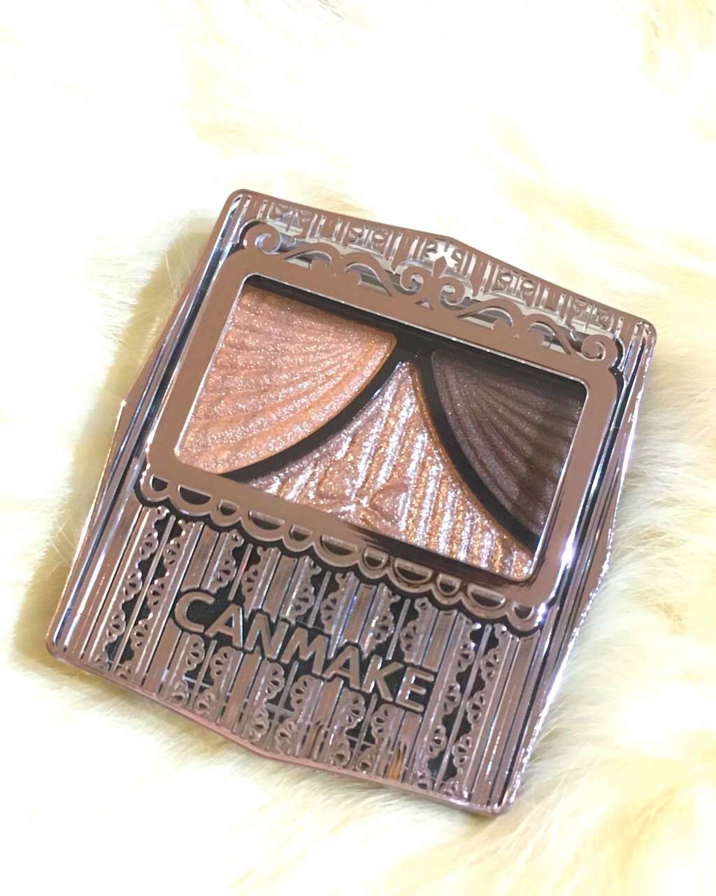 ジューシーピュアアイズ/キャンメイク/アイシャドウパレットを使ったクチコミ(1枚目)
