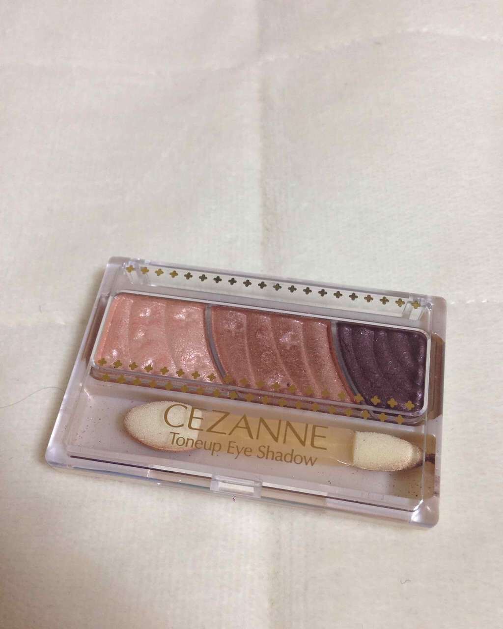 トーンアップアイシャドウ/CEZANNE/アイシャドウパレットを使ったクチコミ(1枚目)