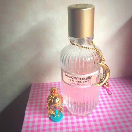 オードモワゼル ローズ アラフォリ オーデトワレ/GIVENCHY/香水(レディース)を使ったクチコミ(1枚目)