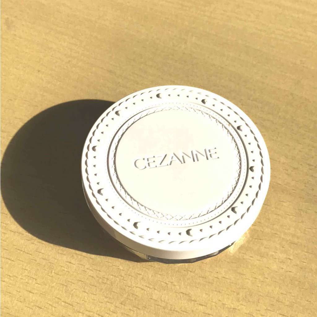 UVクリアフェイスパウダー/CEZANNE/プレストパウダーを使ったクチコミ(1枚目)