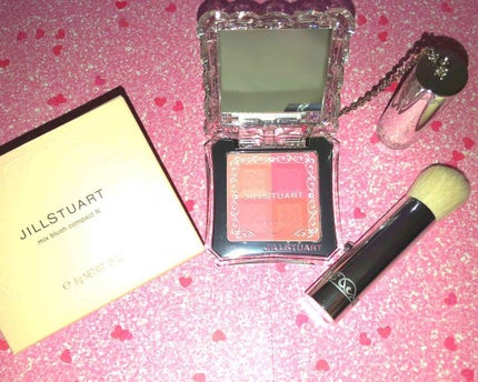 ミックスブラッシュ コンパクト N/JILL STUART/パウダーチークを使ったクチコミ(1枚目)