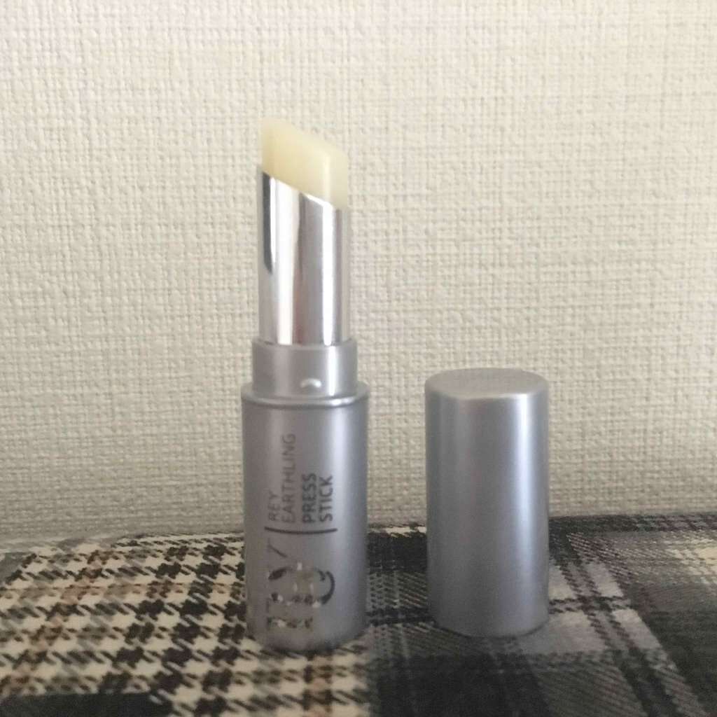 レイ アースリング プレススティック/レイ アースリング/美容液を使ったクチコミ（1枚目）