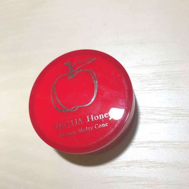 こちらは限定品のVECUA Honey Melty Conc
（ベキュア ハニーメルティコンク）です
ほんのり🍎林檎の香りがしてﾝﾊｧｧｧｧって癒されます🐰ｲｲ ﾆｵｲ
私はゆうこすさんの影響で買いまし