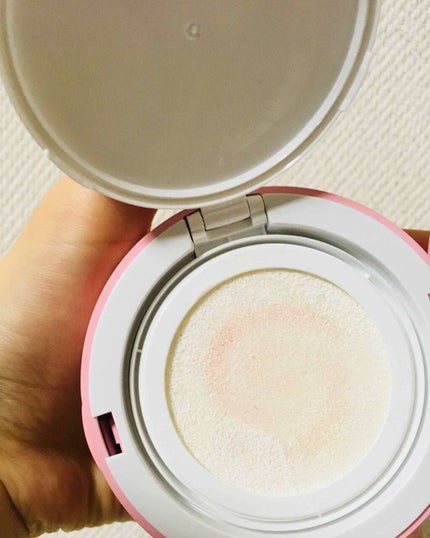 WHITE CREAMY CUSHION(ウユファンデ)/G9SKIN/化粧下地を使ったクチコミ(2枚目)