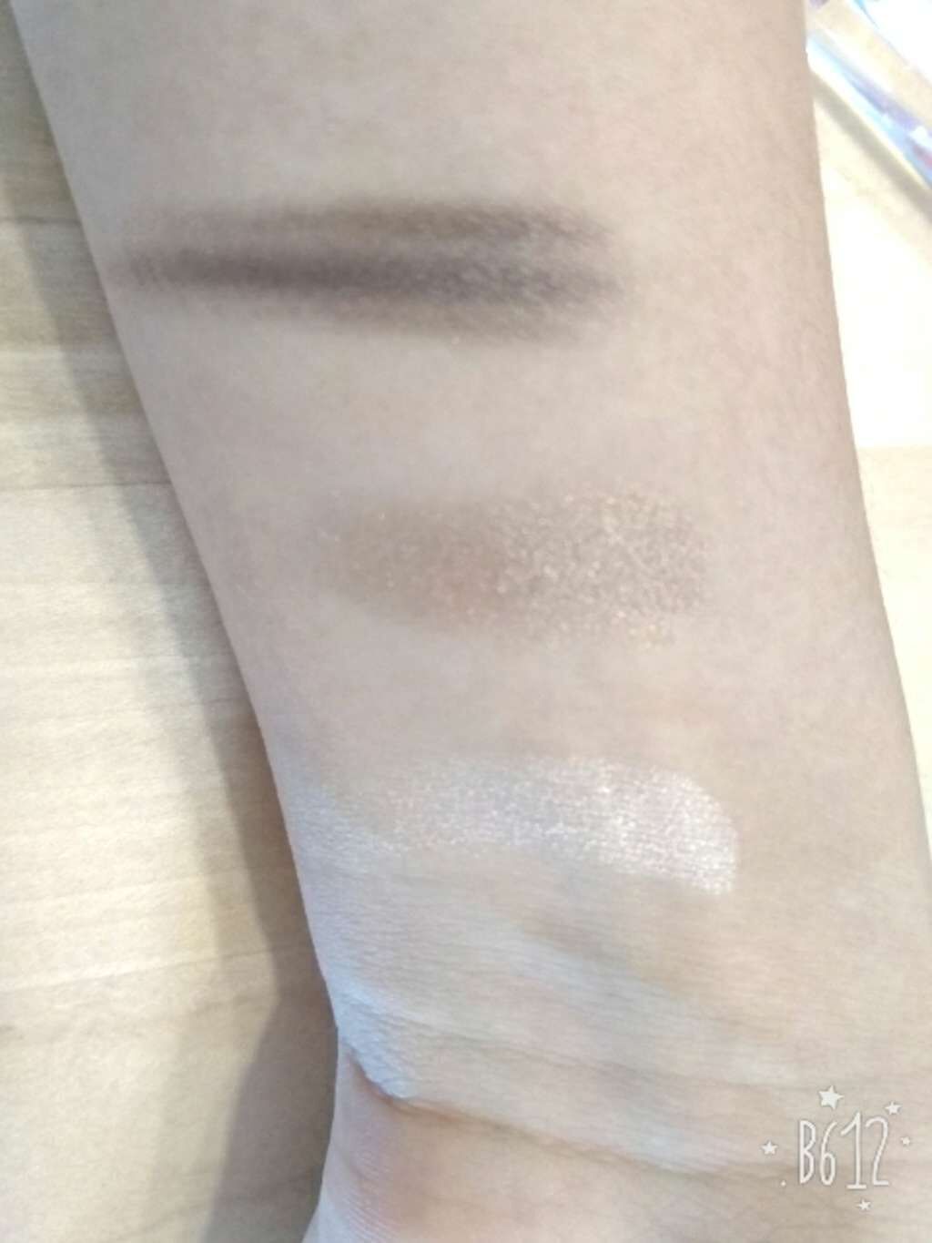 トーンアップアイシャドウ/CEZANNE/アイシャドウパレットを使ったクチコミ(2枚目)