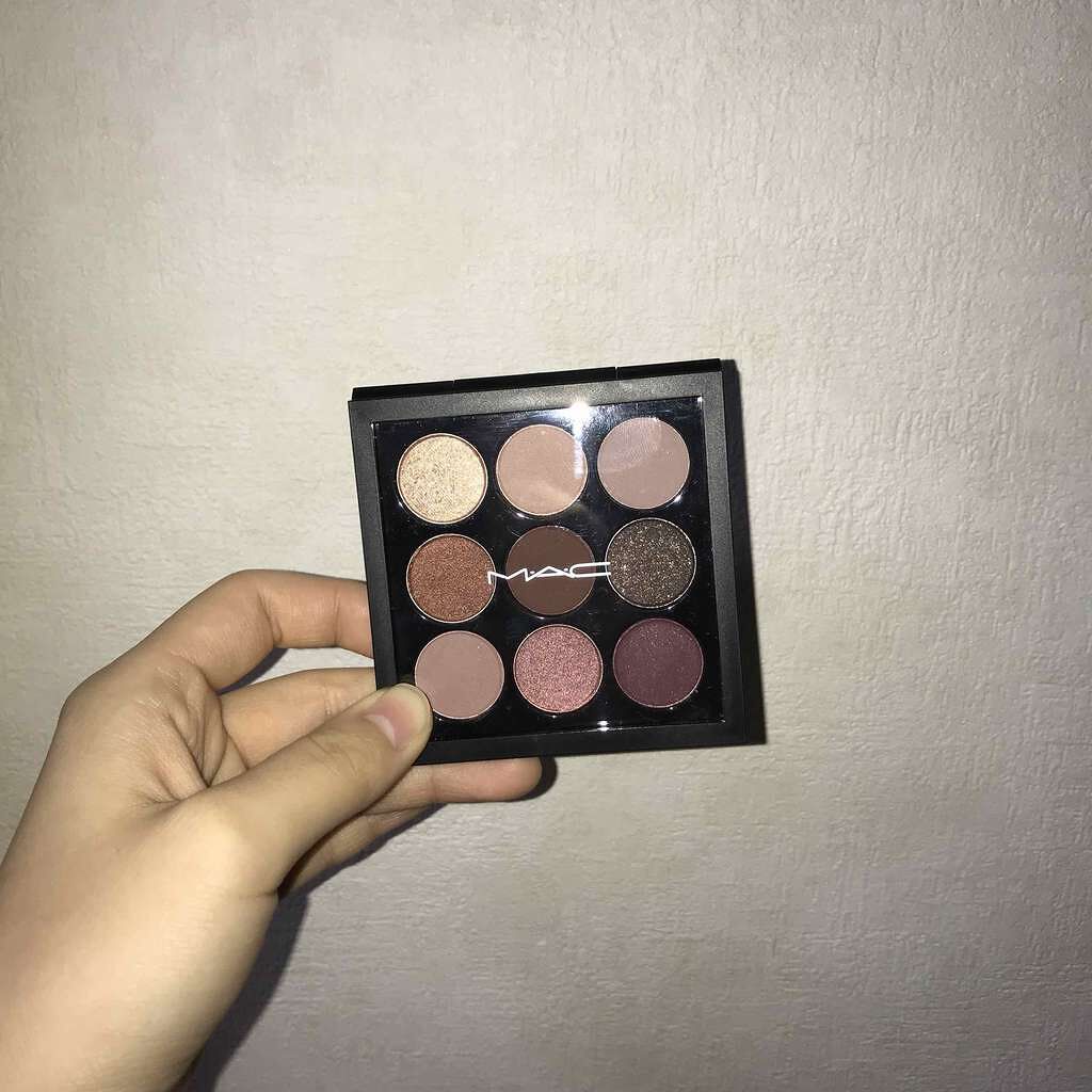 スモール アイシャドウ×9/M・A・C/アイシャドウパレットを使ったクチコミ(1枚目)