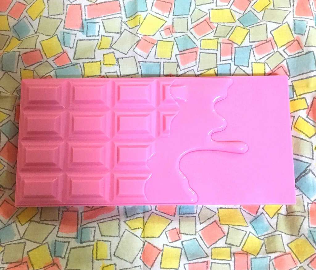 アイラブチョコレート/MAKEUP REVOLUTION/アイシャドウパレットを使ったクチコミ(2枚目)