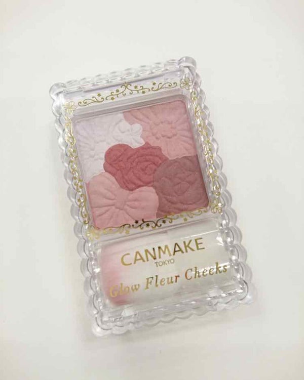 グロウフルールチークス/キャンメイク/パウダーチーク by バレリーナ