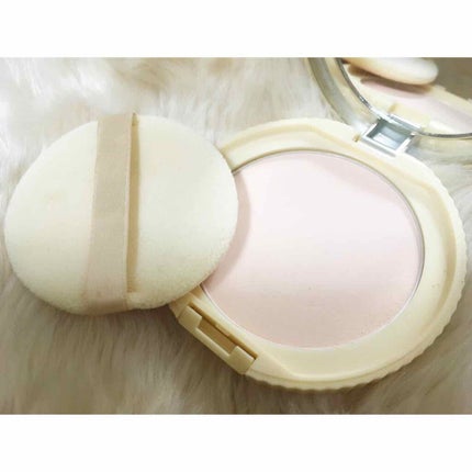 【旧品】マシュマロフィニッシュパウダー/キャンメイク/プレストパウダーを使ったクチコミ(2枚目)