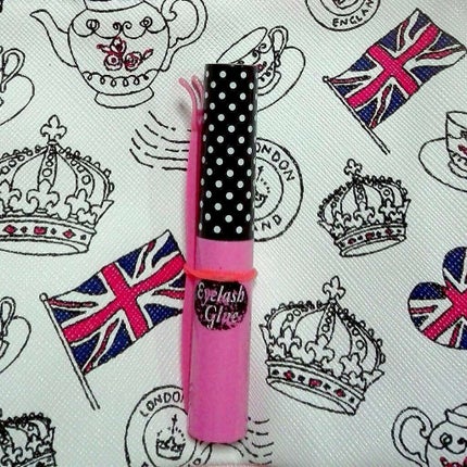 つけまつげ用接着剤/DAISO/つけまつげを使ったクチコミ(1枚目)