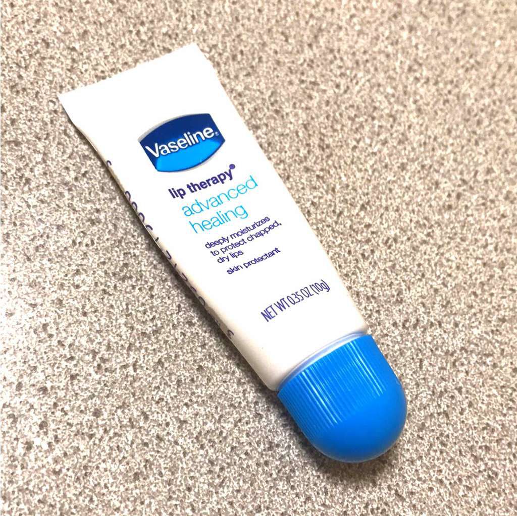 ペトロリューム ジェリー リップ レギュラー/ヴァセリン/リップクリームを使ったクチコミ(1枚目)