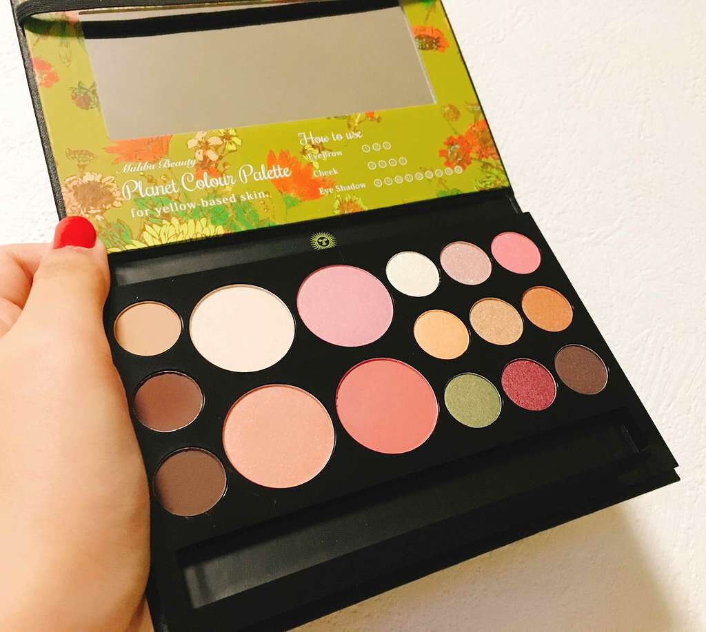 プラネットカラーパレット/マリブビューティー/メイクアップキットを使ったクチコミ(3枚目)