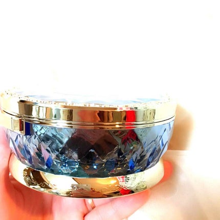 フェースアップパウダー<ミラノコレクション2018>/ミラノコレクション/プレストパウダーを使ったクチコミ(2枚目)