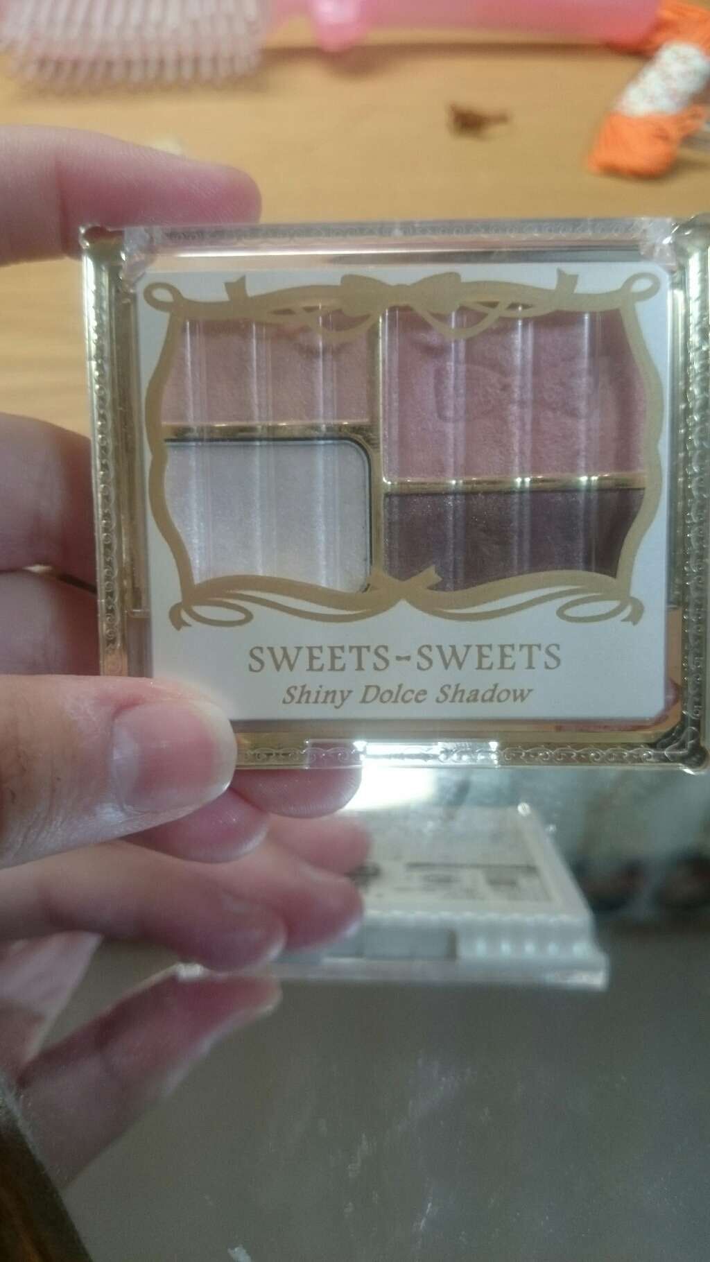 シャイニードルチェシャドウ/スウィーツ スウィーツ/アイシャドウパレットを使ったクチコミ(1枚目)