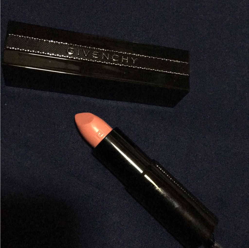 ルージュ・アンテルディ/GIVENCHY/口紅を使ったクチコミ(1枚目)