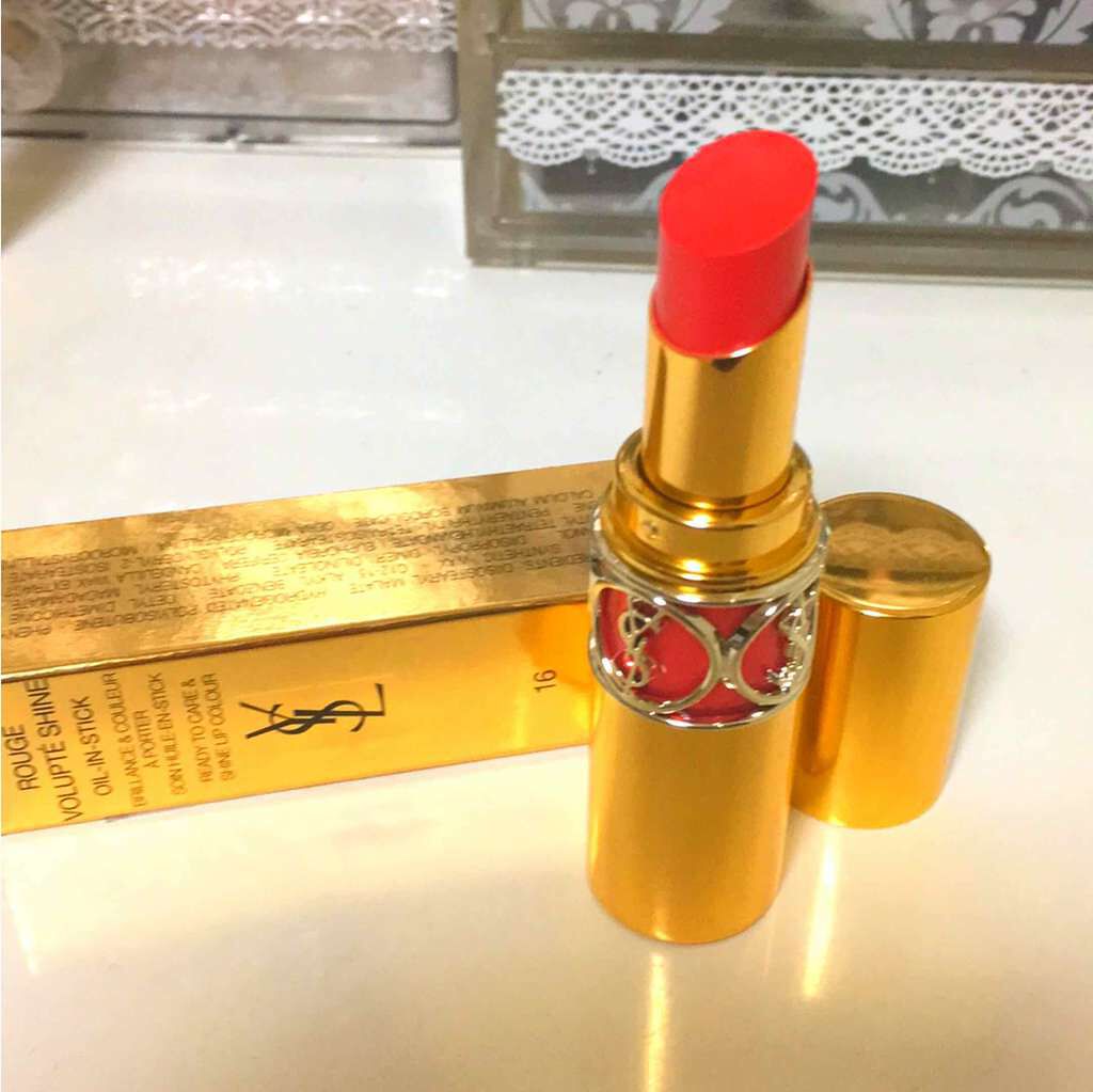 ルージュ ヴォリュプテ シャイン/YVES SAINT LAURENT BEAUTE/口紅を使ったクチコミ(1枚目)