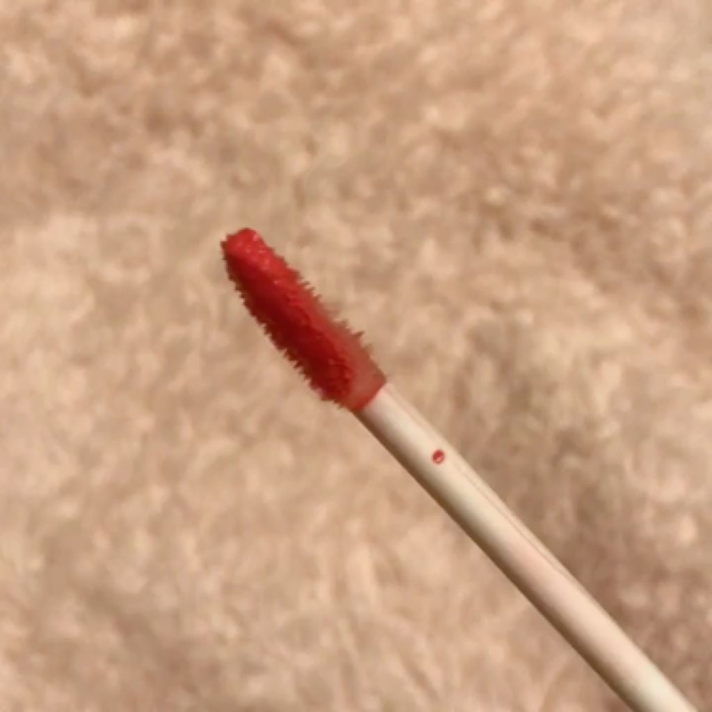 ジューシーリップジェル/ettusais/リップグロスを使ったクチコミ（2枚目）