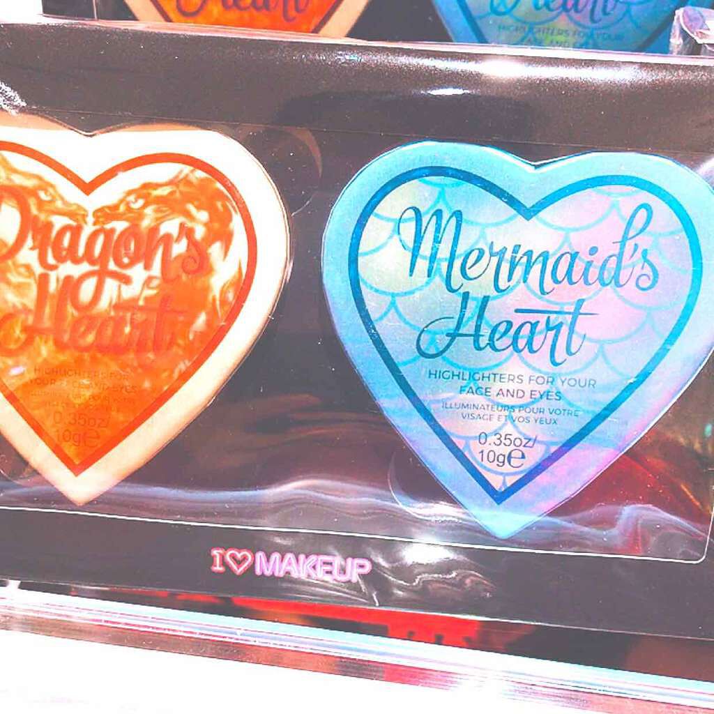 オムラ on LIPS 「I♡MAKEUPハートハイライターホリデー2つ入り(税込)30..」(3枚目)