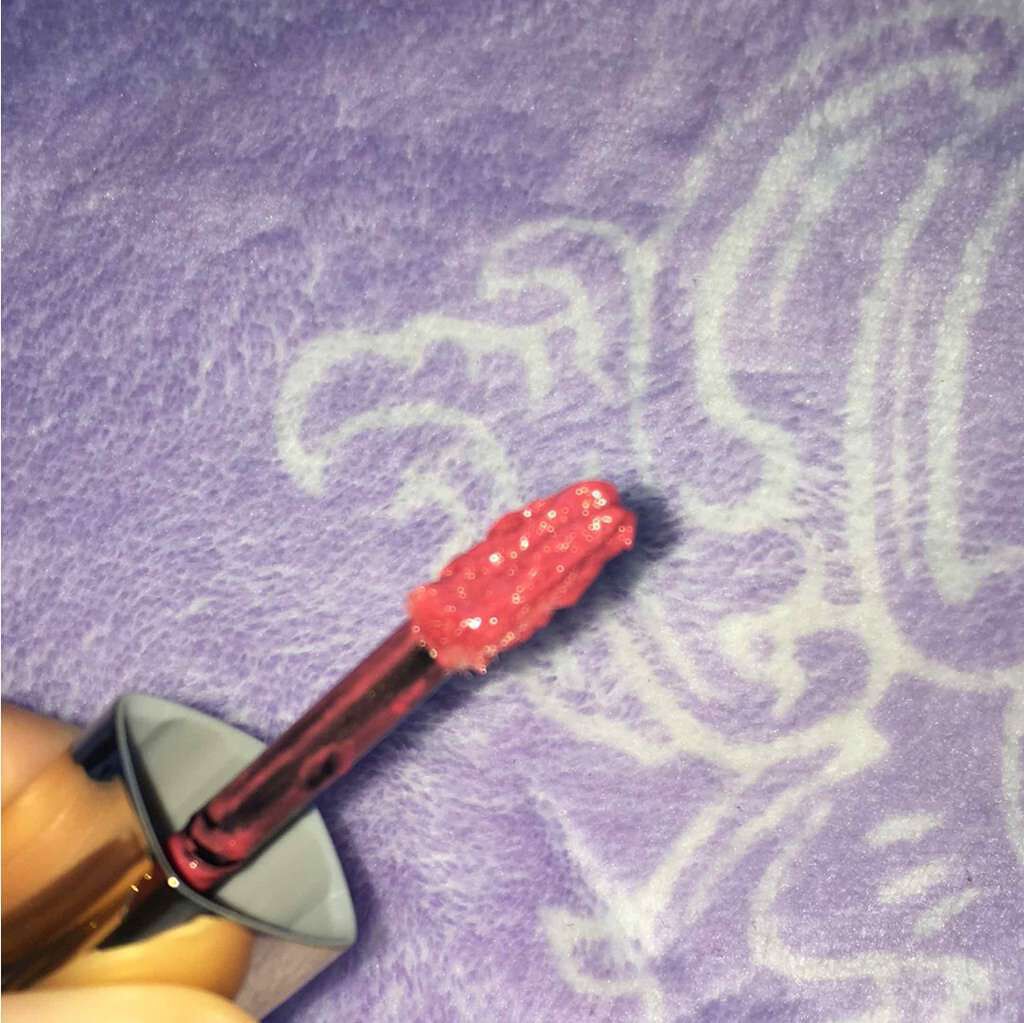 エクストラ オーディナリールージュ/ロレアル パリ/口紅を使ったクチコミ(2枚目)