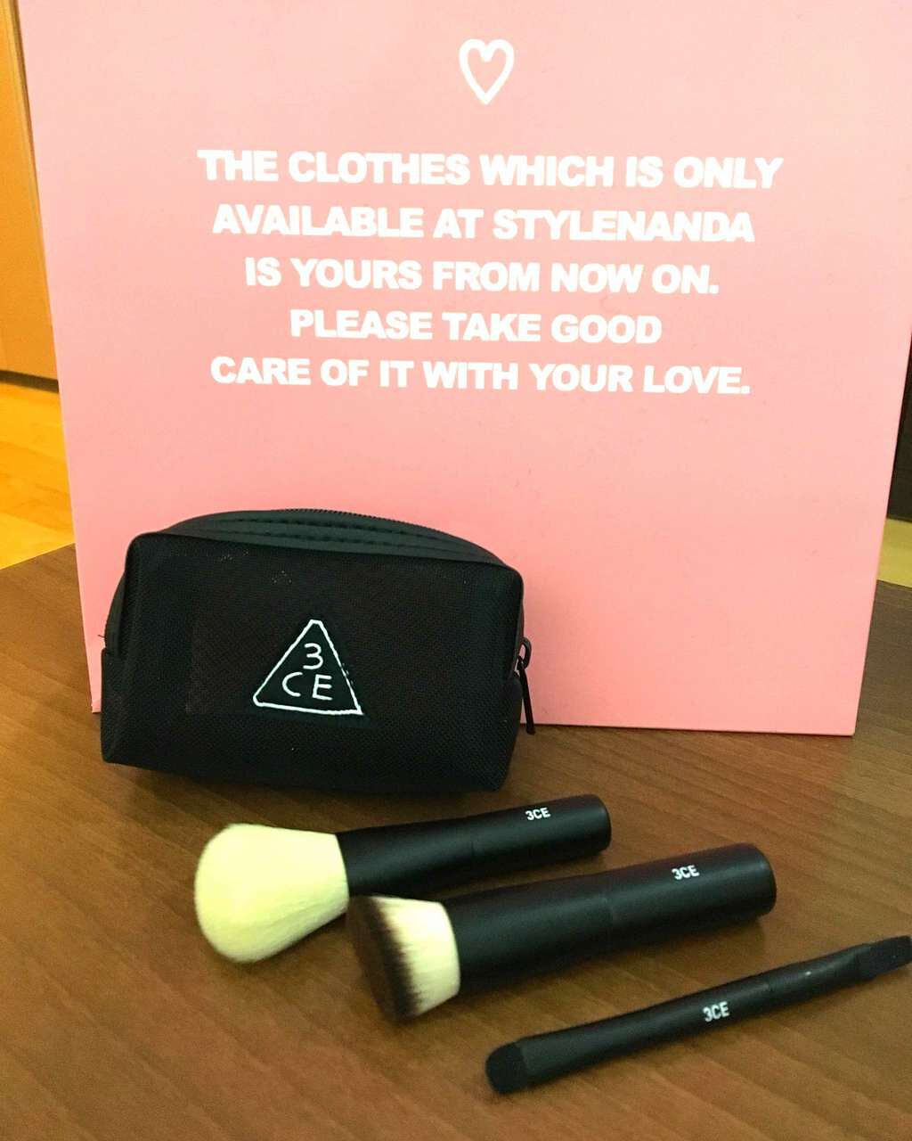 3CE MINI MAKEUP BRUSH KIT/3CE/メイクブラシを使ったクチコミ（1枚目）