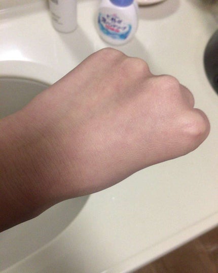 モイスチュアライジング ファンデーション プライマー S/PAUL & JOE BEAUTE/化粧下地を使ったクチコミ(2枚目)